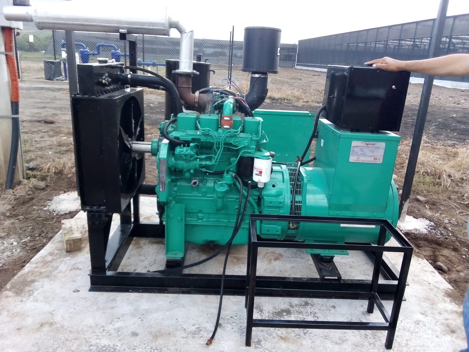 Revisión interna de motor generador